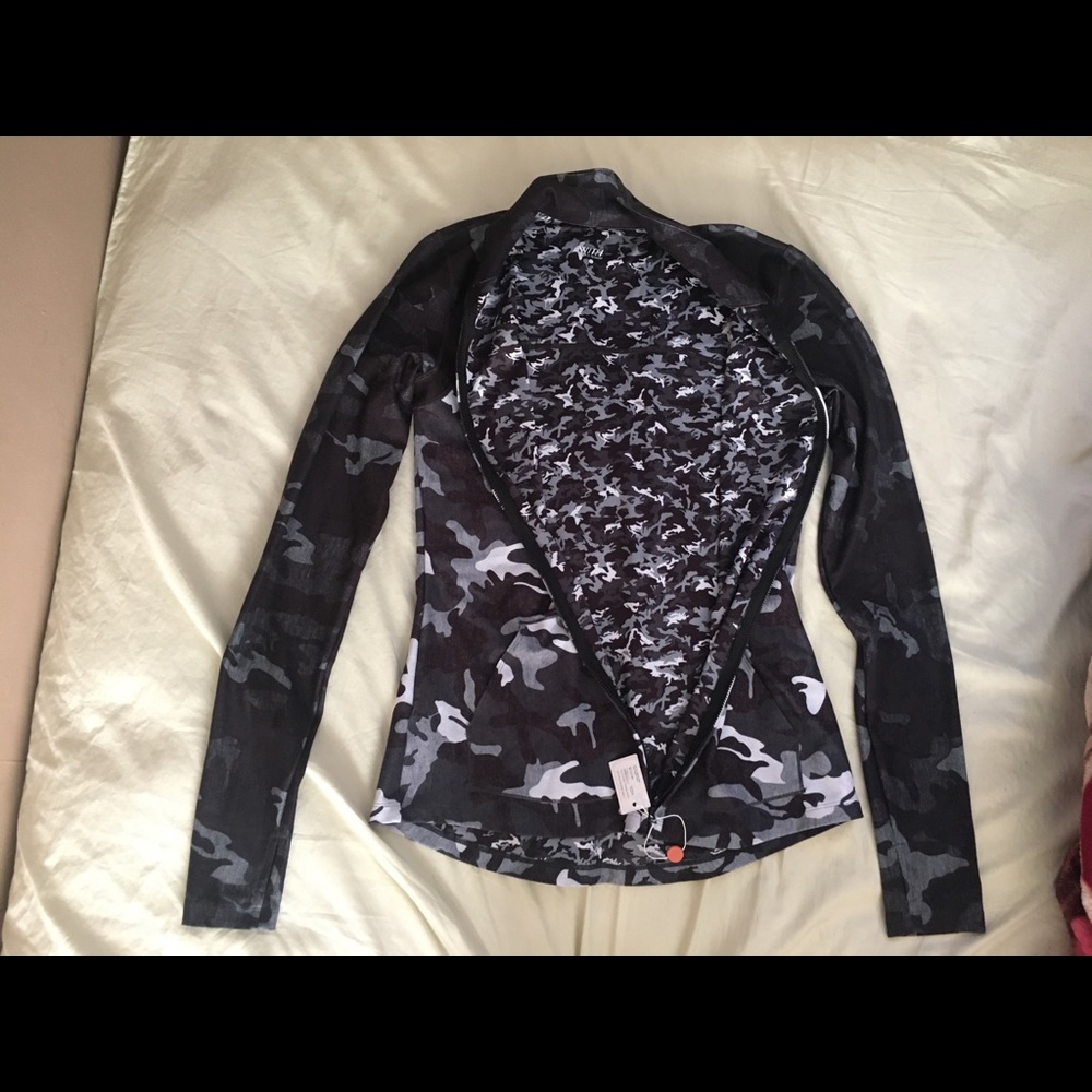 Full zip training jacket - Picture 3 of 7